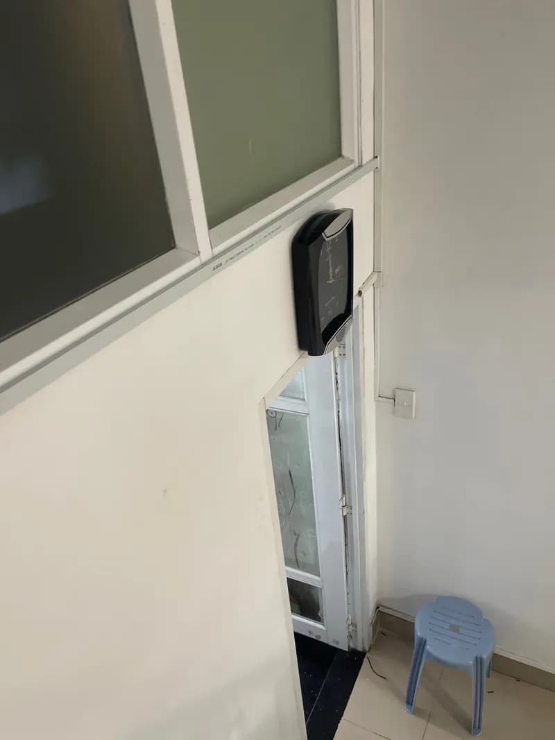 Thay thế CB và bảo trì hệ thống điện tại Quận 10 tại Quận 10