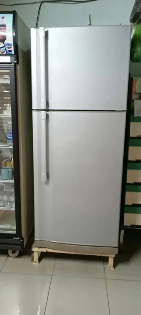 Sau khi hoàn thành sửa tủ lạnh tại Quận 3 — thợ Lê Hữu Lộc