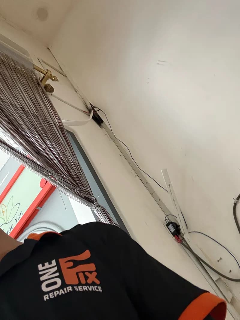 Trước sửa vòi rửa chén tại Quận 5 — thợ Hồ Như Vũ