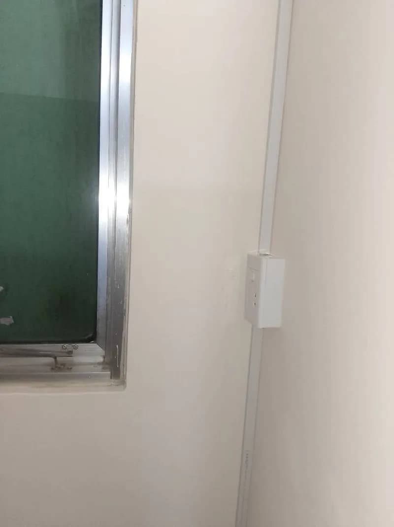 Sau khi hoàn thành sửa ổ cắm điện tại Quận 12 — thợ Trương Công Việt Trân (5 sao)