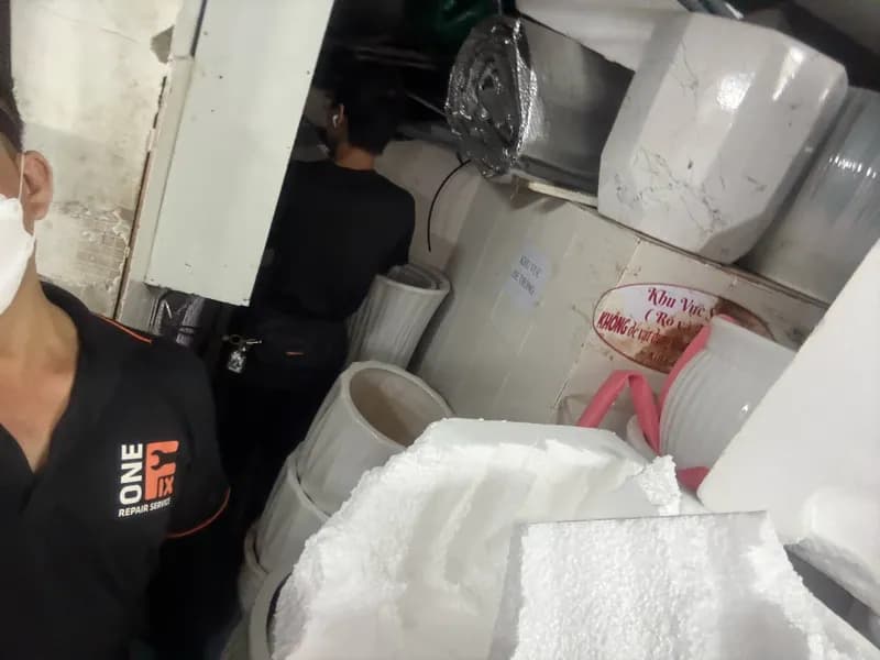 Trước sửa CB Schneider tại P.HCM, Quận 10 — thợ Hồ Như Vũ