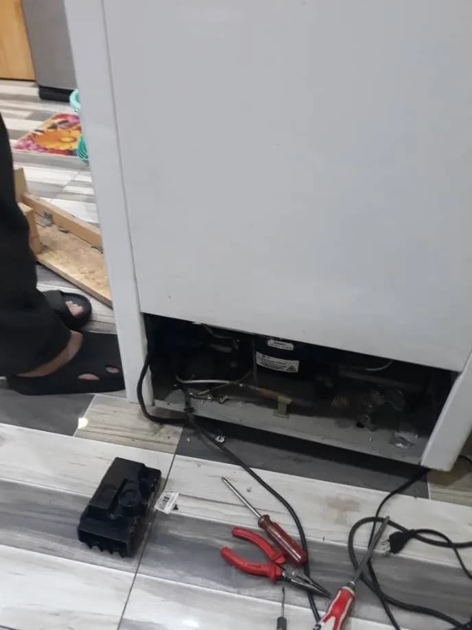 Thay bộ khởi động block tủ đông LG tại Quận 8 tại Quận 8