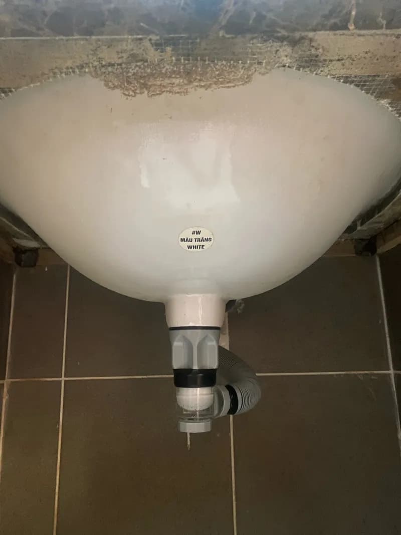 Sau khi hoàn thành sửa bồn rửa mặt WHITE tại Phường 7, Phú Nhuận — thợ Võ Hồng Hải