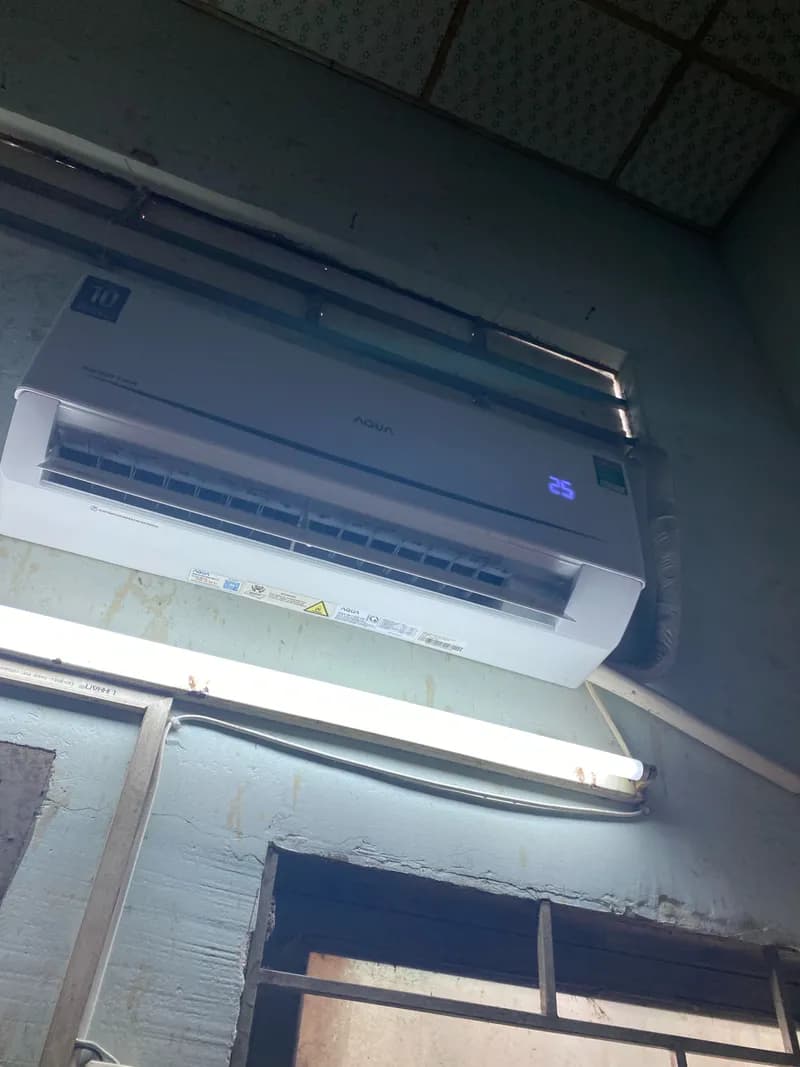 Trước sửa máy lạnh treo tường AQUA tại Bình Tân — thợ Phạm Ngọc Duy