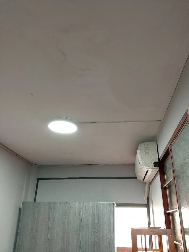 Sau khi hoàn thành sửa máy lạnh treo tường Fuji Air tại Phường 13, Quận 4 — thợ Hồ Như Vũ