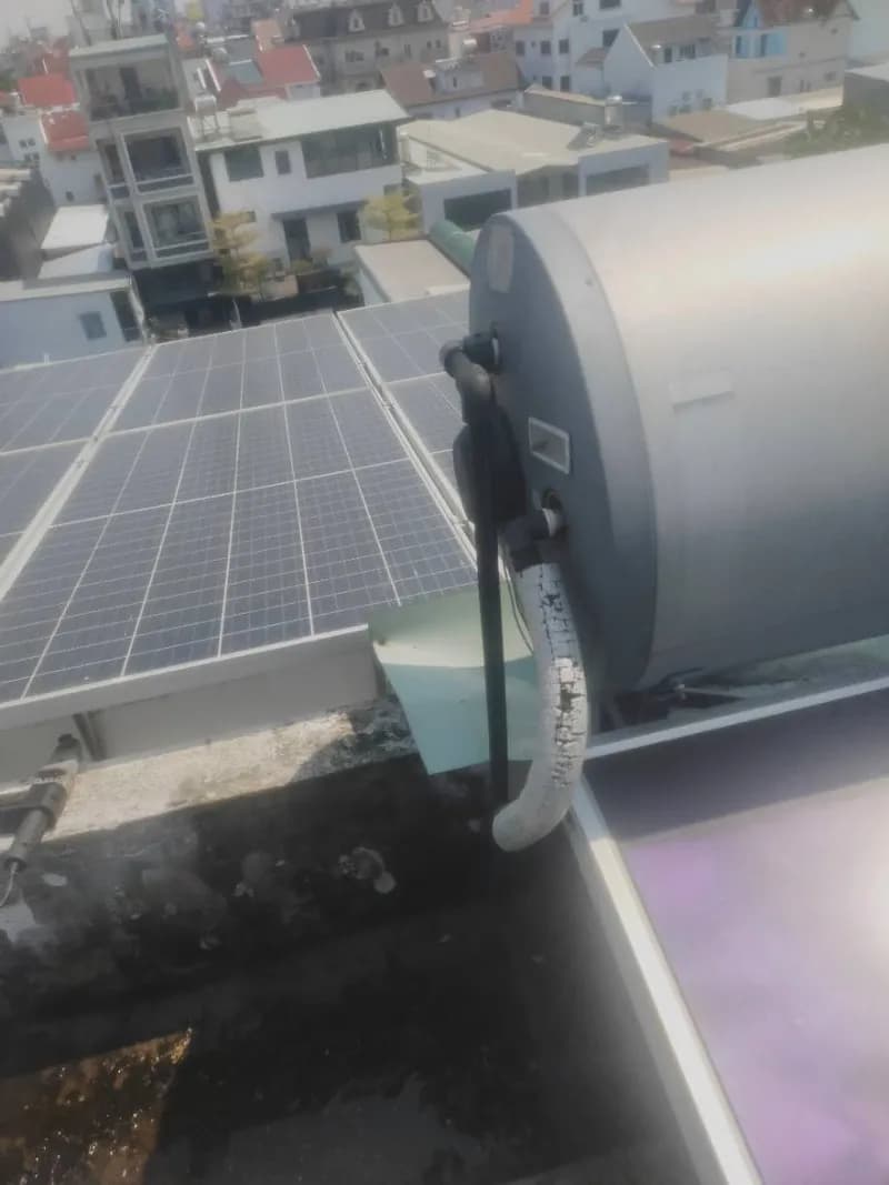 Thay ống PPR và cút nối máy nước nóng năng lượng mặt trời TPHCM tại TPHCM