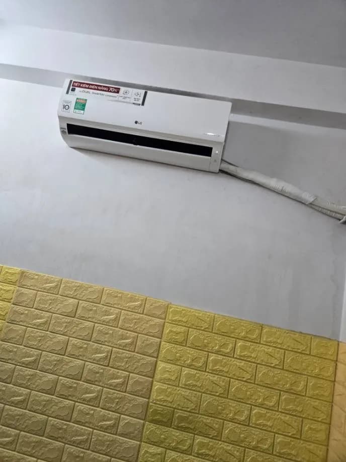 Sau khi hoàn thành sửa máy lạnh treo tường LG tại Bình Thạnh — thợ Lê Hữu Lộc (5 sao)
