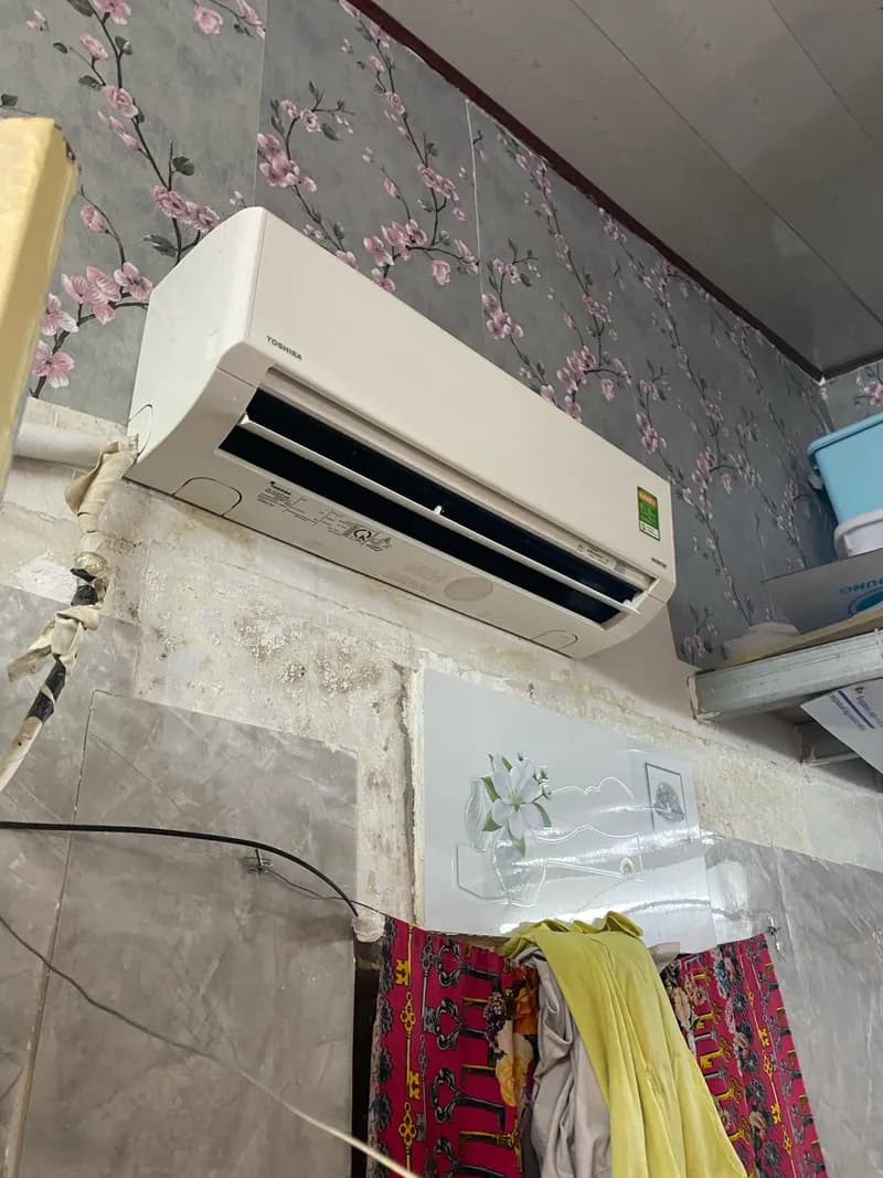 Vệ sinh, thông ống và nạp gas máy lạnh tại Gò Vấp tại Gò Vấp