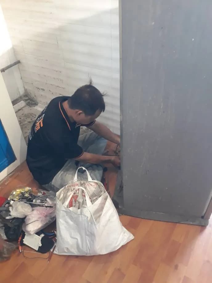 Sau khi hoàn thành sửa tủ lạnh tại phường 3, Quận 4 — thợ Đặng Anh Huy (5 sao)