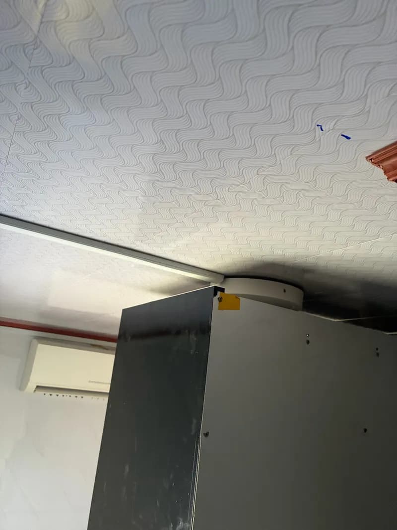 Trước sửa máy lạnh treo tường Mitsubishi tại Quận 3 — thợ Dương Oai