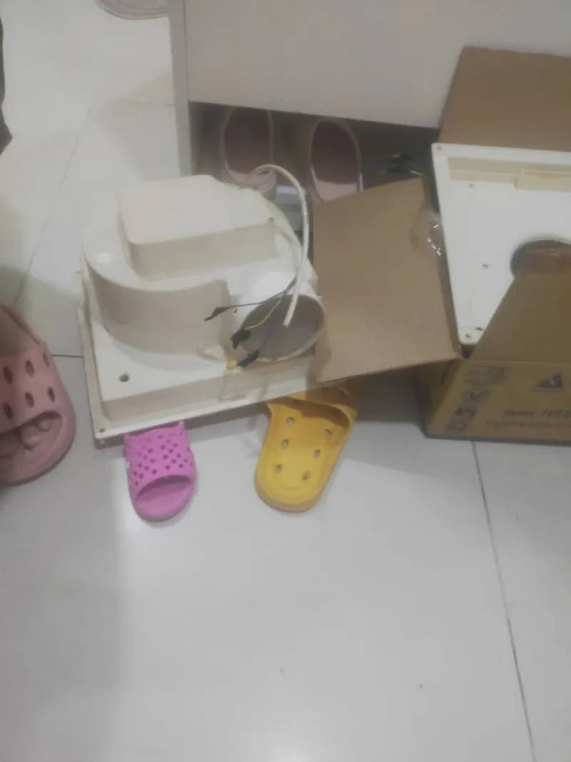 Trước sửa quạt thông gió tại TPHCM — thợ Võ Hồng Hải