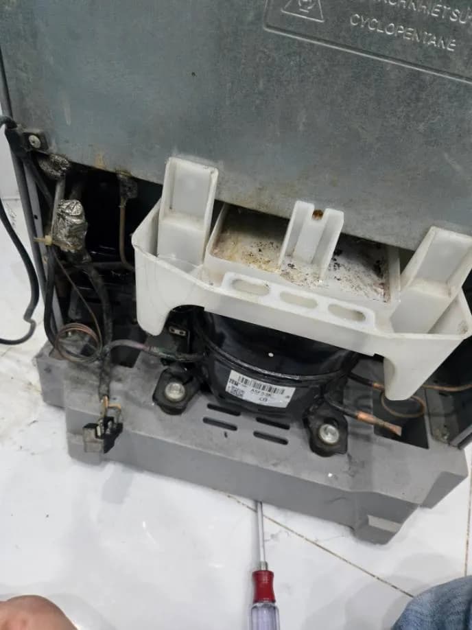 Sau khi hoàn thành sửa: Thay bộ khởi động block tủ lạnh tại quận Phú Nhuận tại Phú Nhuận — thợ Lê Hữu Lộc