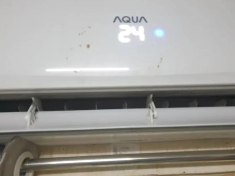 Trước sửa máy lạnh treo tường AQUA tại Phú Nhuận — thợ Đỗ Văn Hảo