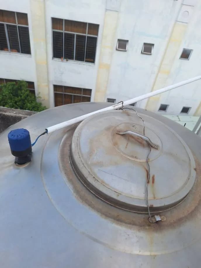 Sau khi hoàn thành sửa máy bơm tăng áp tại Quận 4 — thợ Trần Quốc Đông (5 sao)