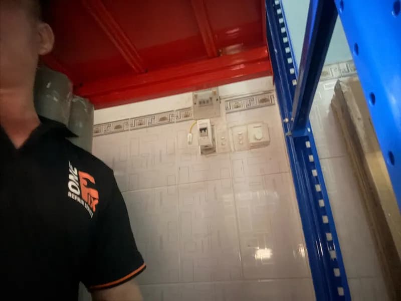 Thay thế aptomat tổng quá tải, đấu nối điện an toàn tại TPHCM tại TPHCM