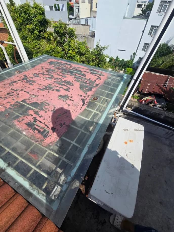 Sau khi hoàn thành sửa máy lạnh tại Gò Vấp — thợ Lê Hữu Lộc (5 sao)