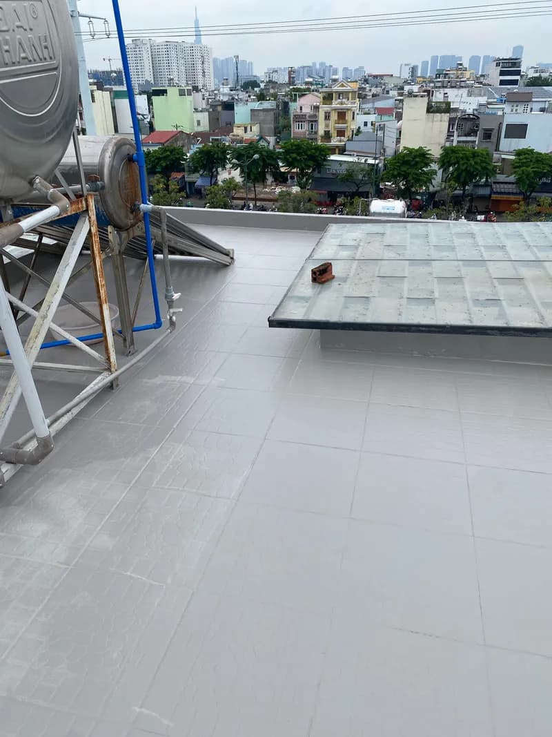 Sau khi hoàn thành sửa sân thượng Jotun tại TPHCM — thợ Bùi Văn An