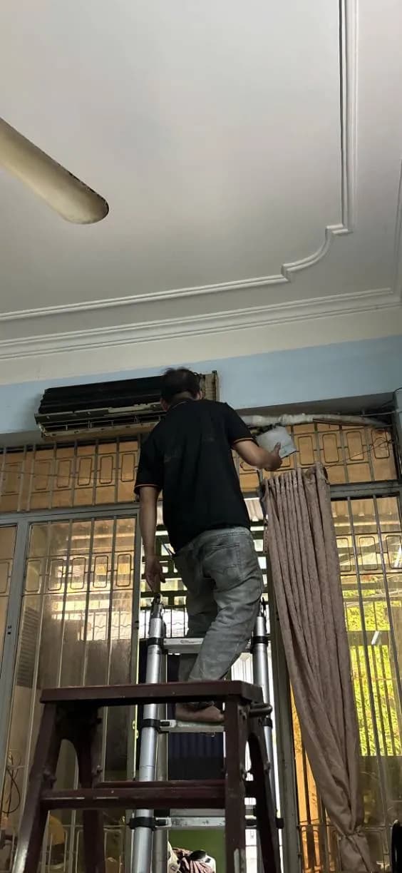 Nạp gas R410A và hàn xì tán máy lạnh tại TPHCM tại TPHCM