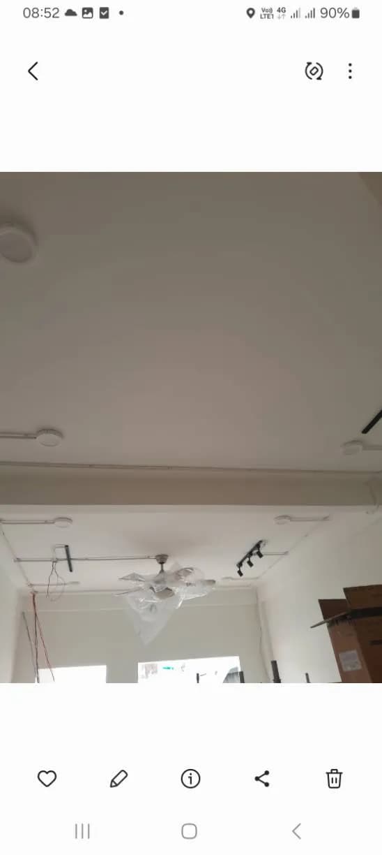 Sau khi hoàn thành sửa trần thạch cao Dulux tại Tân Bình — thợ Bùi Văn Bảo