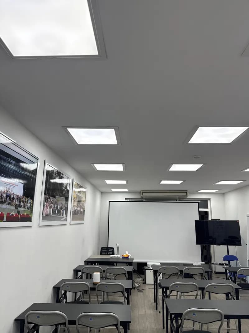 Trước sửa công tắc điện tại TPHCM — thợ Trần Lào