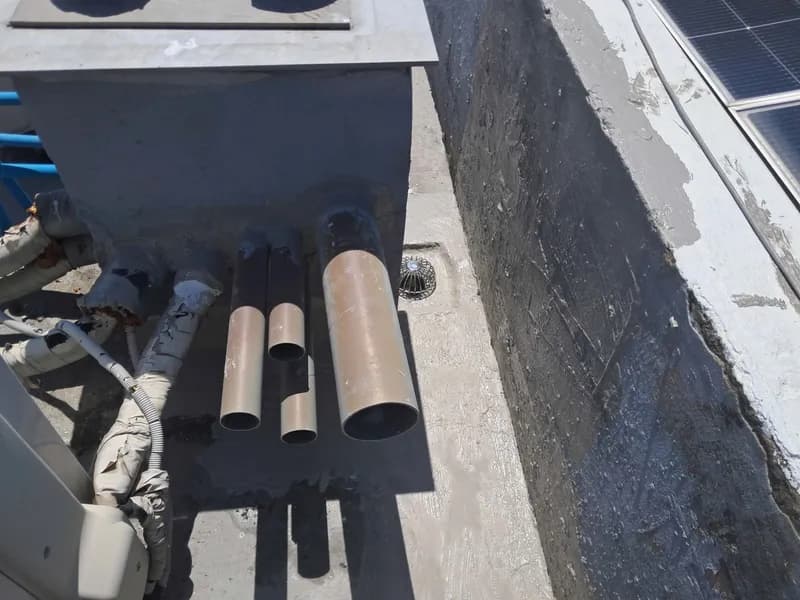 Trước sửa sân thượng Sika tại P.HCM, Nhà Bè — thợ Bùi Văn An