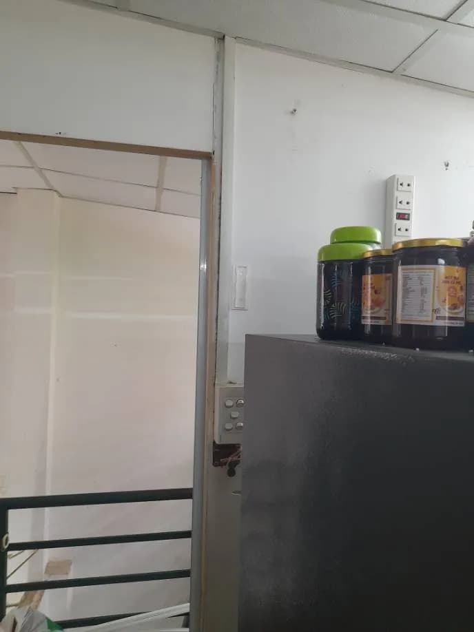 Lắp đặt đèn treo tường, vách thạch cao chuyên nghiệp tại TPHCM tại Quận 3