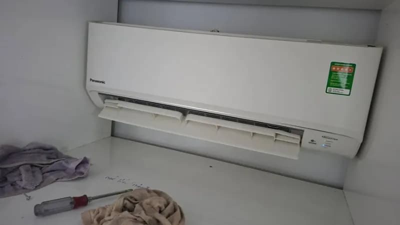 Sau khi hoàn thành sửa máy lạnh treo tường Panasonic tại Bình Tân — thợ Nguyễn Thanh Tiến (5 sao)