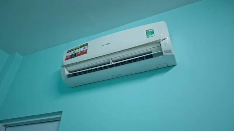 Vệ sinh máy lạnh treo tường tại quận Tân Bình giá rẻ tại Tân Bình