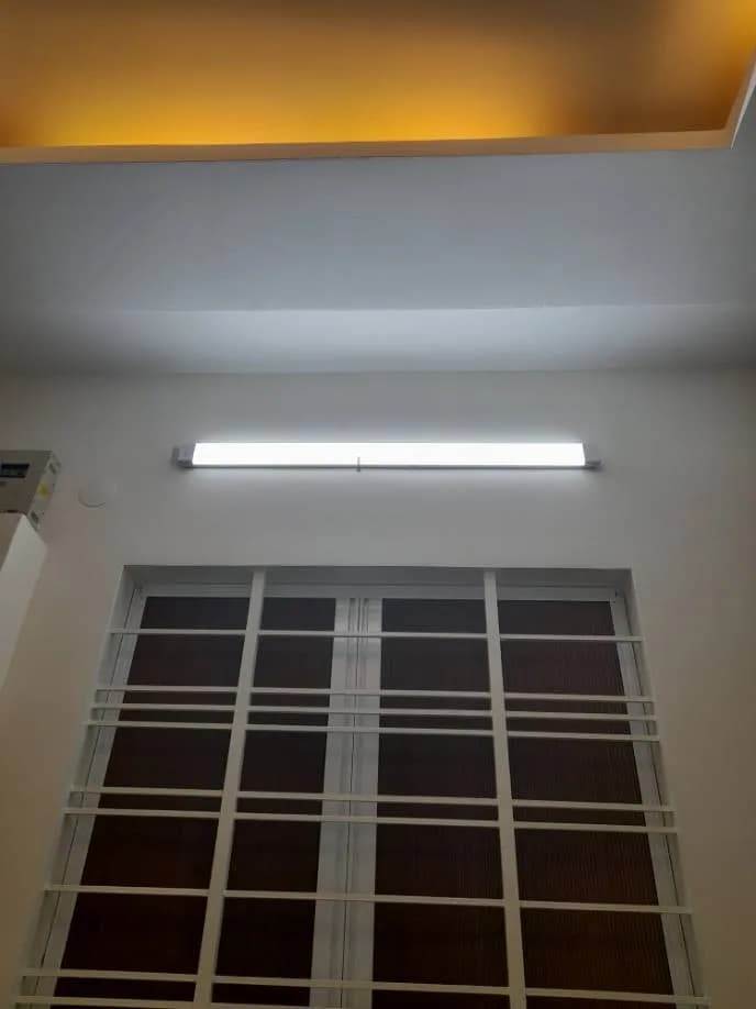 Lắp đặt và căn chỉnh lại đèn tuýp LED tại Quận 3 tại Quận 3
