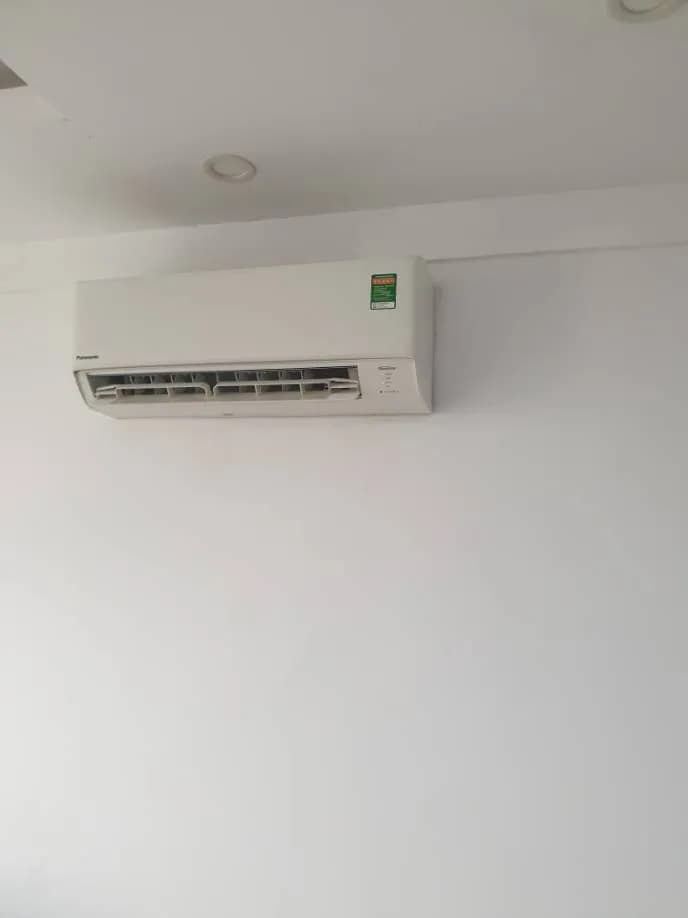 Vệ sinh máy lạnh Panasonic treo tường chuyên nghiệp tại Quận 7 tại Quận 7