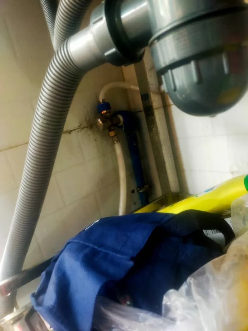 Thay bộ xả bồn rửa chén bị rò rỉ tại Bình Thạnh tại Bình Thạnh