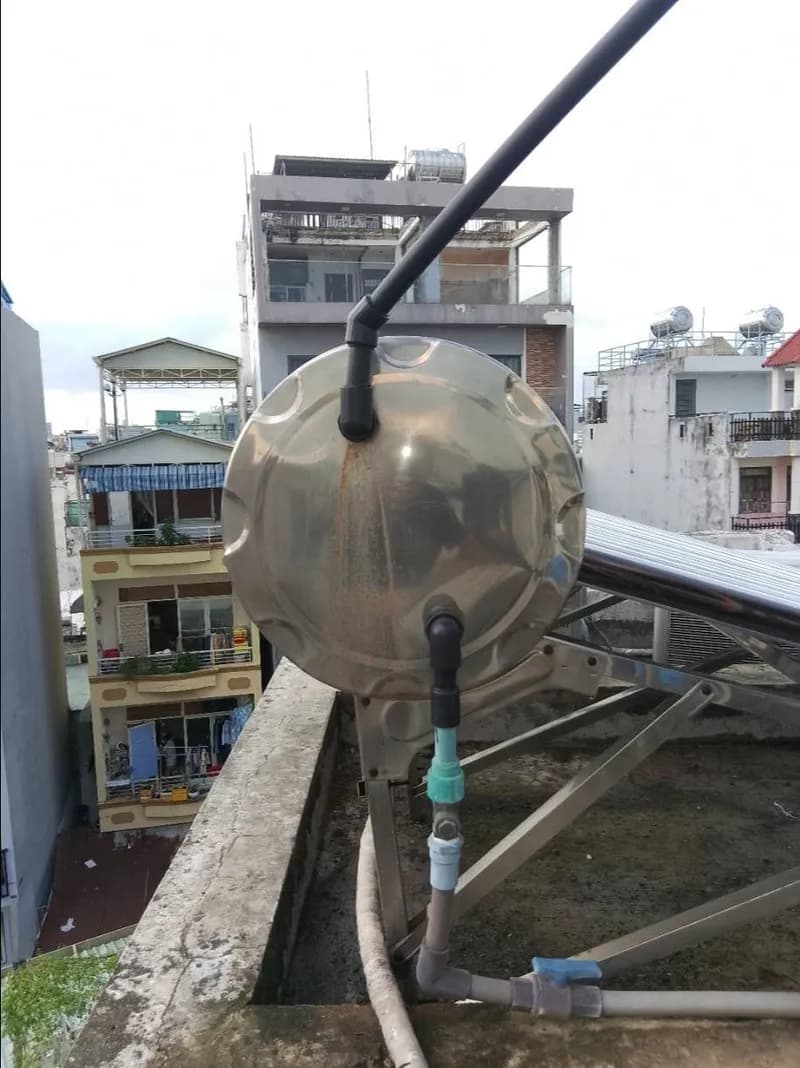 Thay ống PPR chịu nhiệt máy nước nóng năng lượng mặt trời Quận 12 tại Quận 12