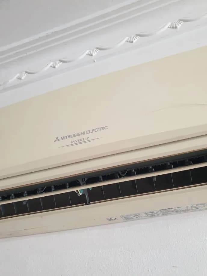 Sau khi hoàn thành sửa máy lạnh treo tường Mitsubishi Electric tại Tân Bình — thợ Phan Chí Tâm
