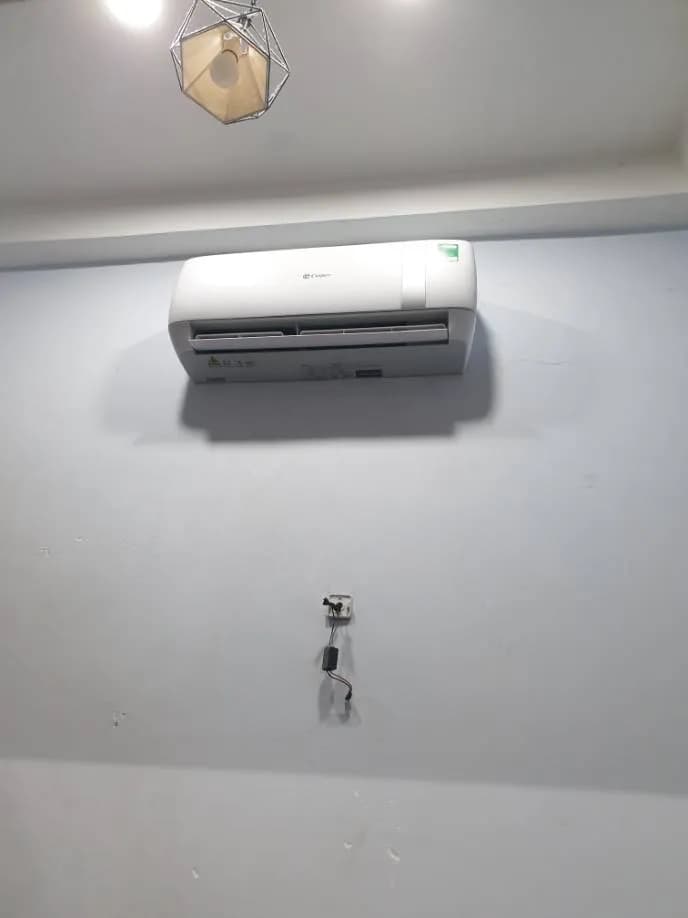 Sau khi hoàn thành sửa máy lạnh treo tường Casper tại phường tân quy quận 7, Quận 7 — thợ Phan Chí Tâm (5 sao)