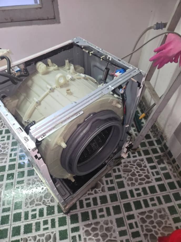 Trước sửa máy giặt cửa trước Samsung tại Quận 12 — thợ Lê Hữu Lộc