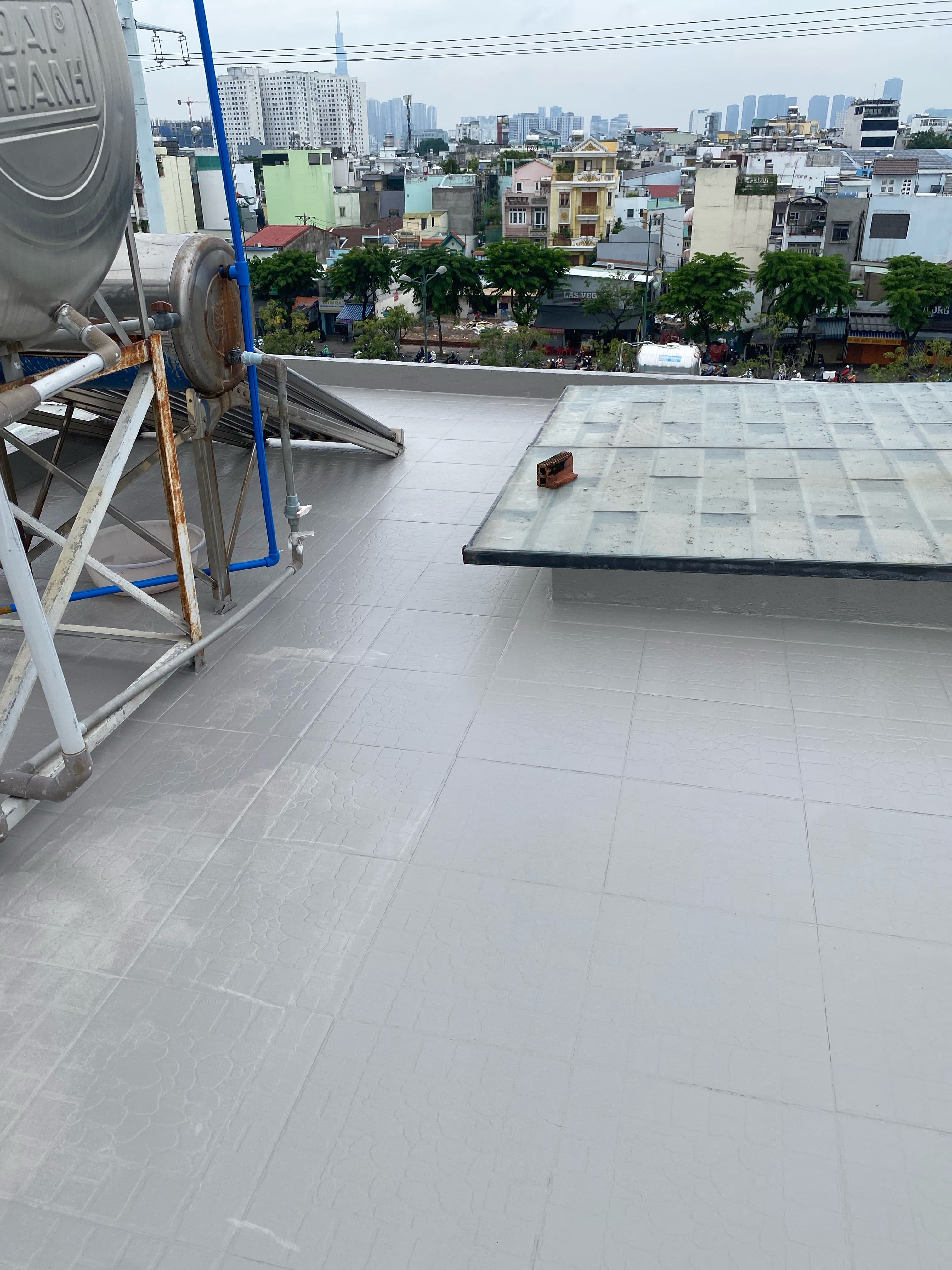 Sau khi hoàn thành sửa sân thượng Jotun tại TPHCM — thợ Bùi Văn An