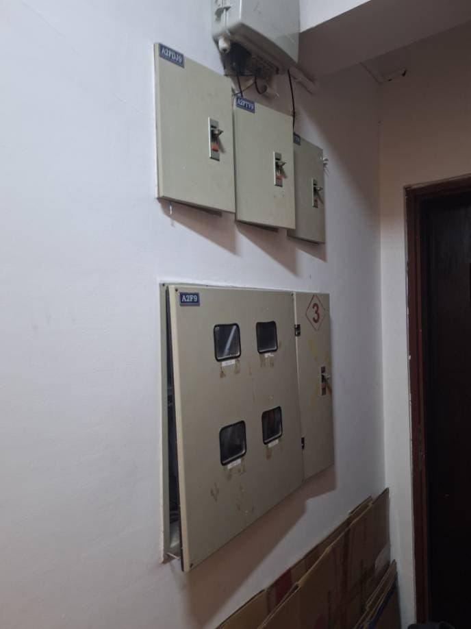 Trước khi sửa: Kiểm tra, thay thế đầu cos tủ điện tại Tân Phong, Quận 7 tại phường Tân Phong, Quận 7