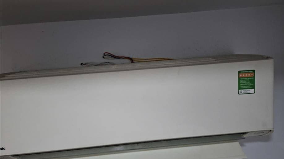 Sau khi hoàn thành sửa máy lạnh treo tường Panasonic tại Tân Bình — thợ Lê Hữu Lộc