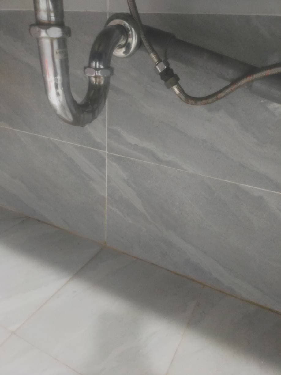 Sau khi hoàn thành sửa lavabo AQUA tại TPHCM — thợ Lê Tuấn