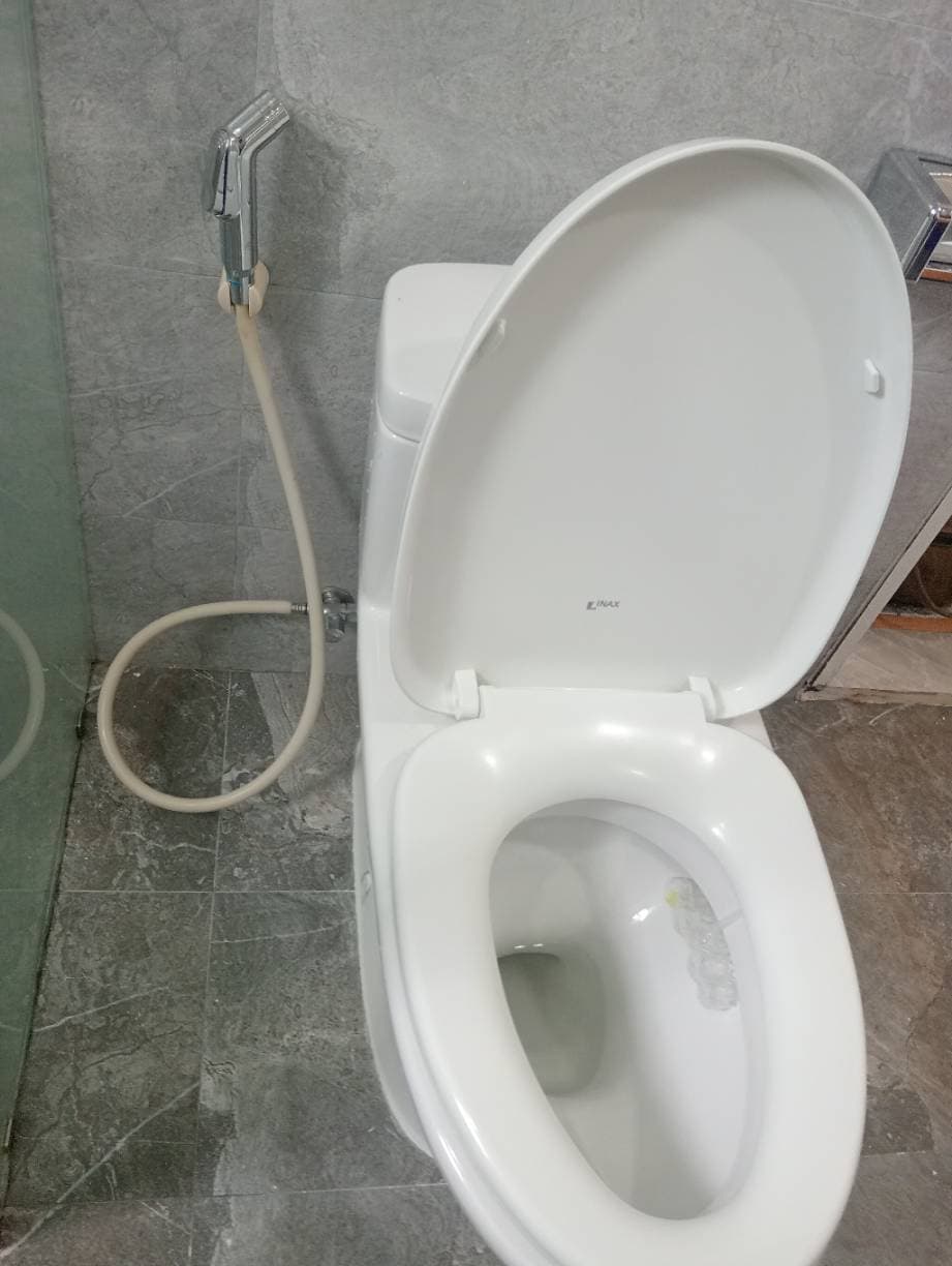Kết quả Thay keo silicon chống thấm chân bồn cầu tại Nhà Bè tại Nhà Bè — thợ Võ Hồng Hải