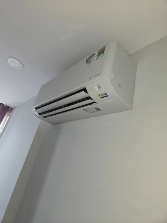 Sau khi hoàn thành sửa máy lạnh treo tường Daikin tại TPHCM — thợ Lê Hữu Lộc
