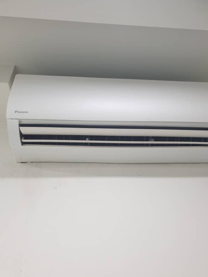Vệ sinh máy lạnh Daikin Inverter chuyên nghiệp tại TPHCM tại TPHCM