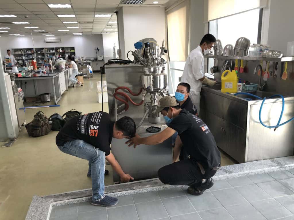 Anh em thợ 1FIX có đầy đủ đồ nghề chuyên dụng để xử lý mọi sự cố điện lạnh.