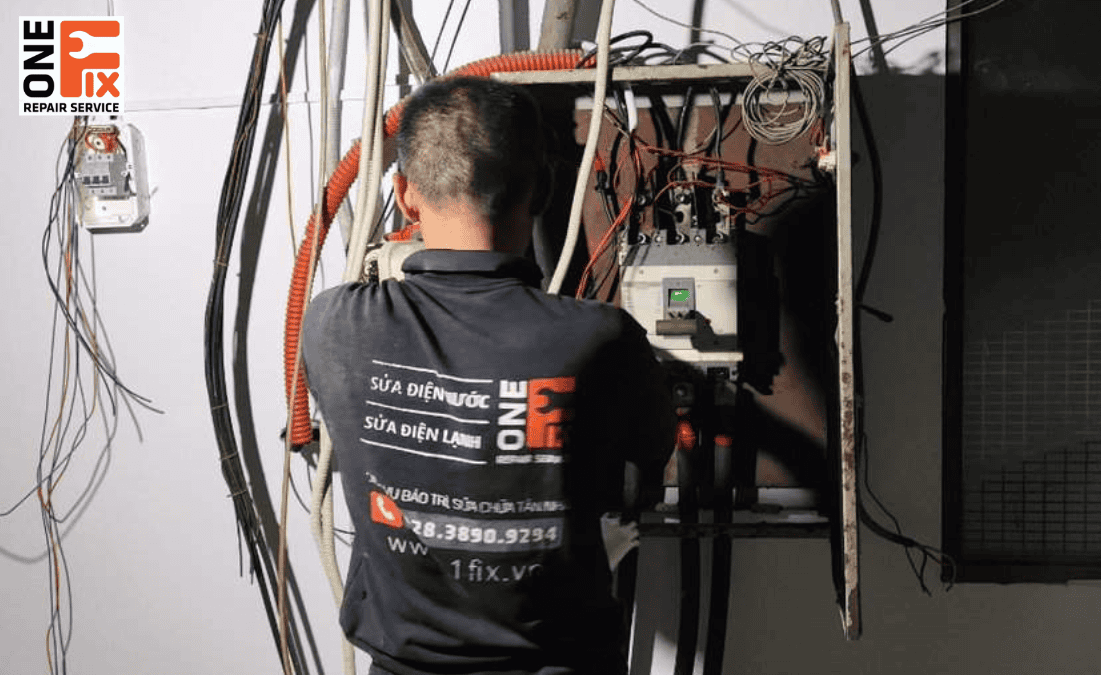 Bảng giá dịch vụ sửa điện nước 1FIX tại Quận 3 được công khai minh bạch.